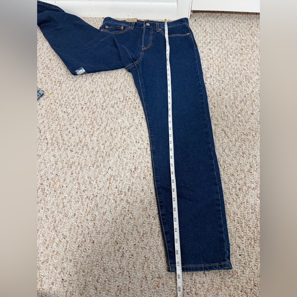 Levi's women’s high rise wedgie fit Jeans in Classic Blue size 28 new with tag - Picture 8 of 8